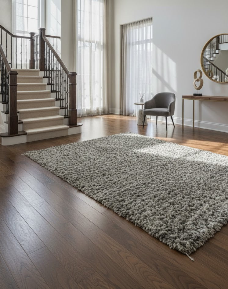 Modern Defined Shag. Turkish Made Rug, 2' 10" x 4' 9"