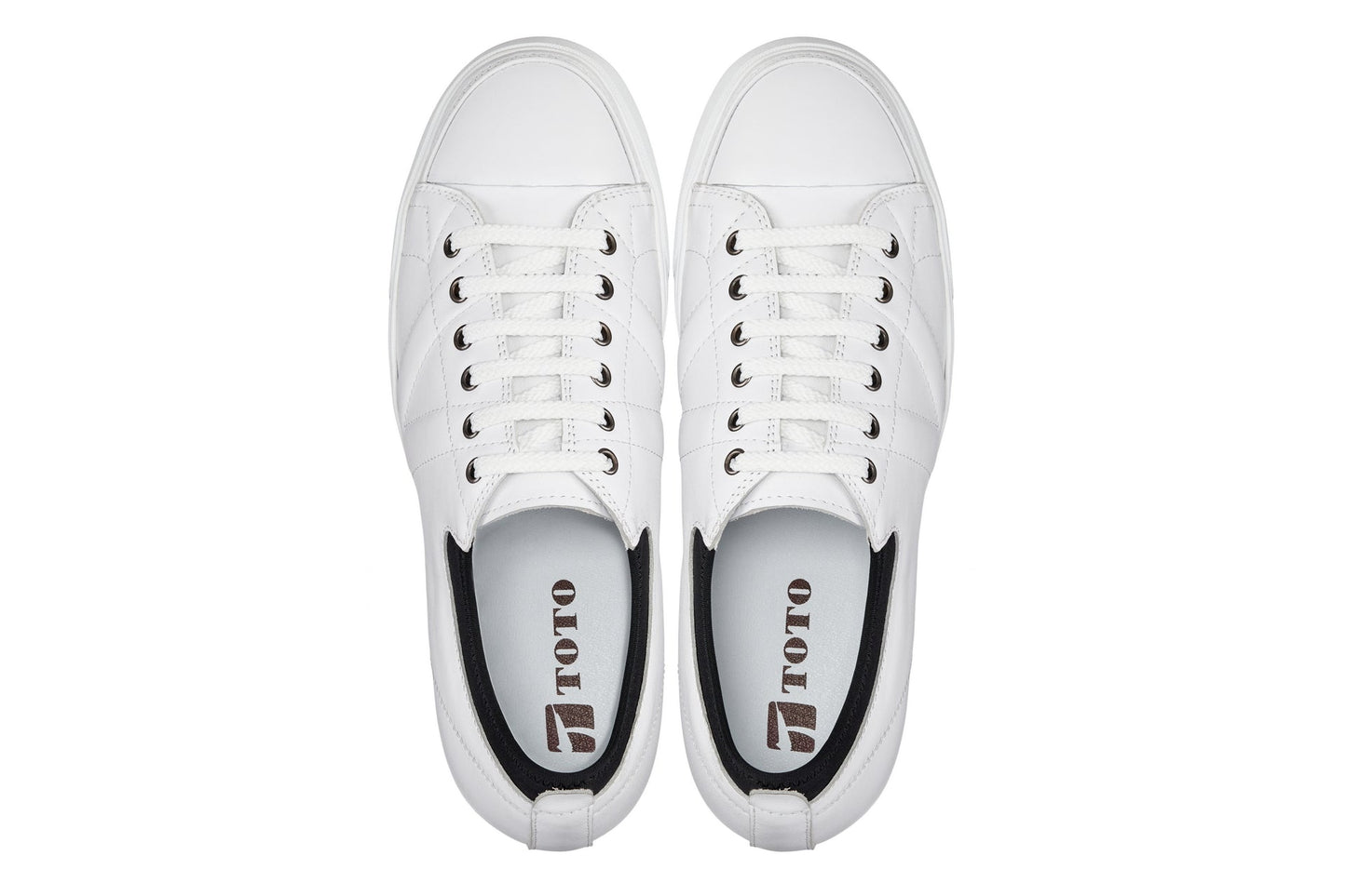 TOTO - D8171 - 2.4 Inches Taller (White/Black)