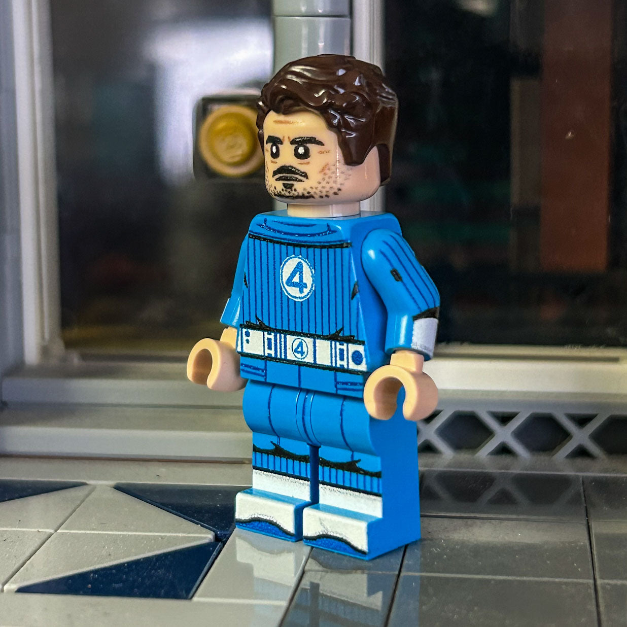 MR. FANPLASTIC réalisé à partir de pièces LEGO - B3 Customs