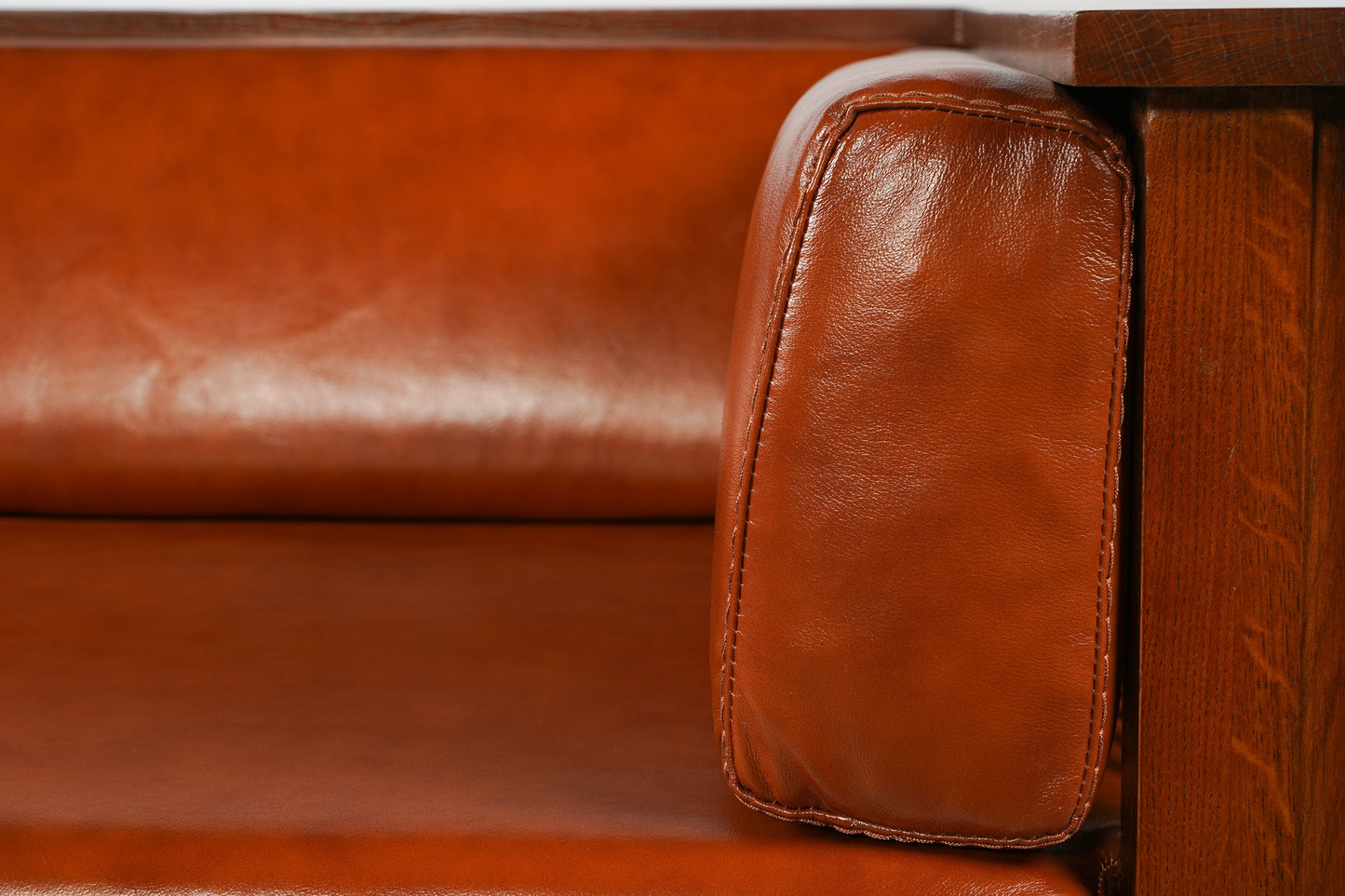 Mission / Craftsman Cubic Slat Side Love Seat - Russet Brown Leather (RB2)