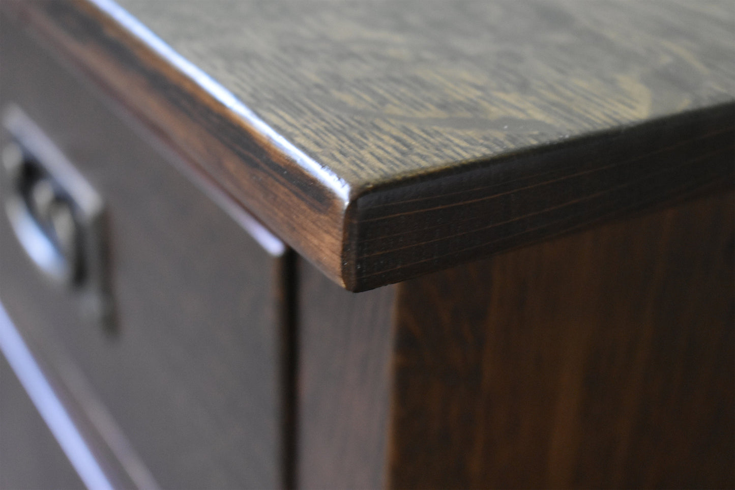 Mission Quarter Sawn Oak 1 Door, 1 Drawer Nightstand - Walnut (AW)
