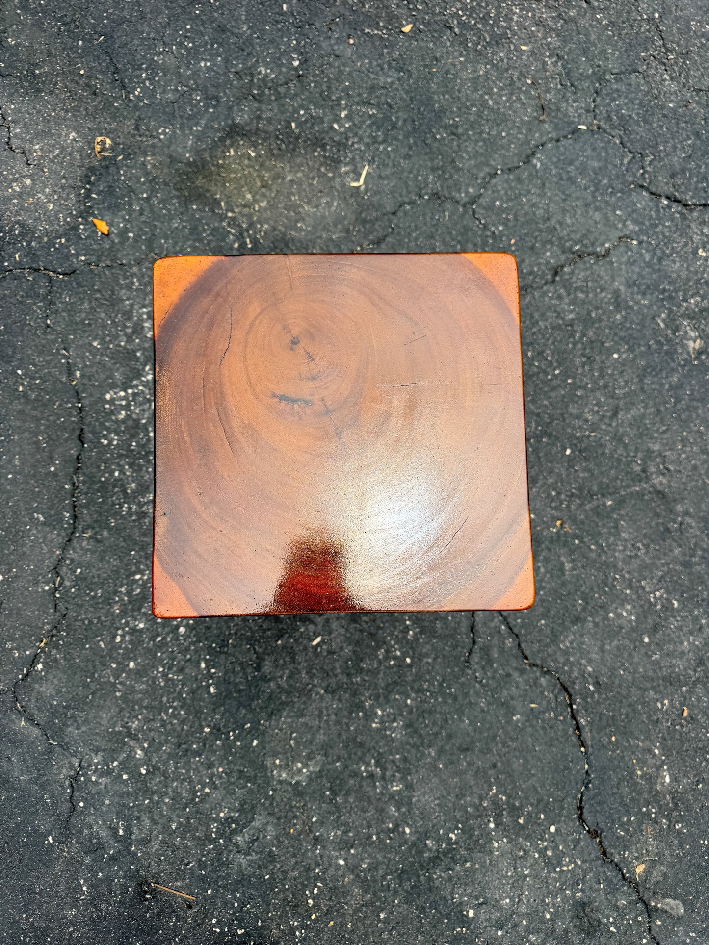 Suar Twist Style Stool