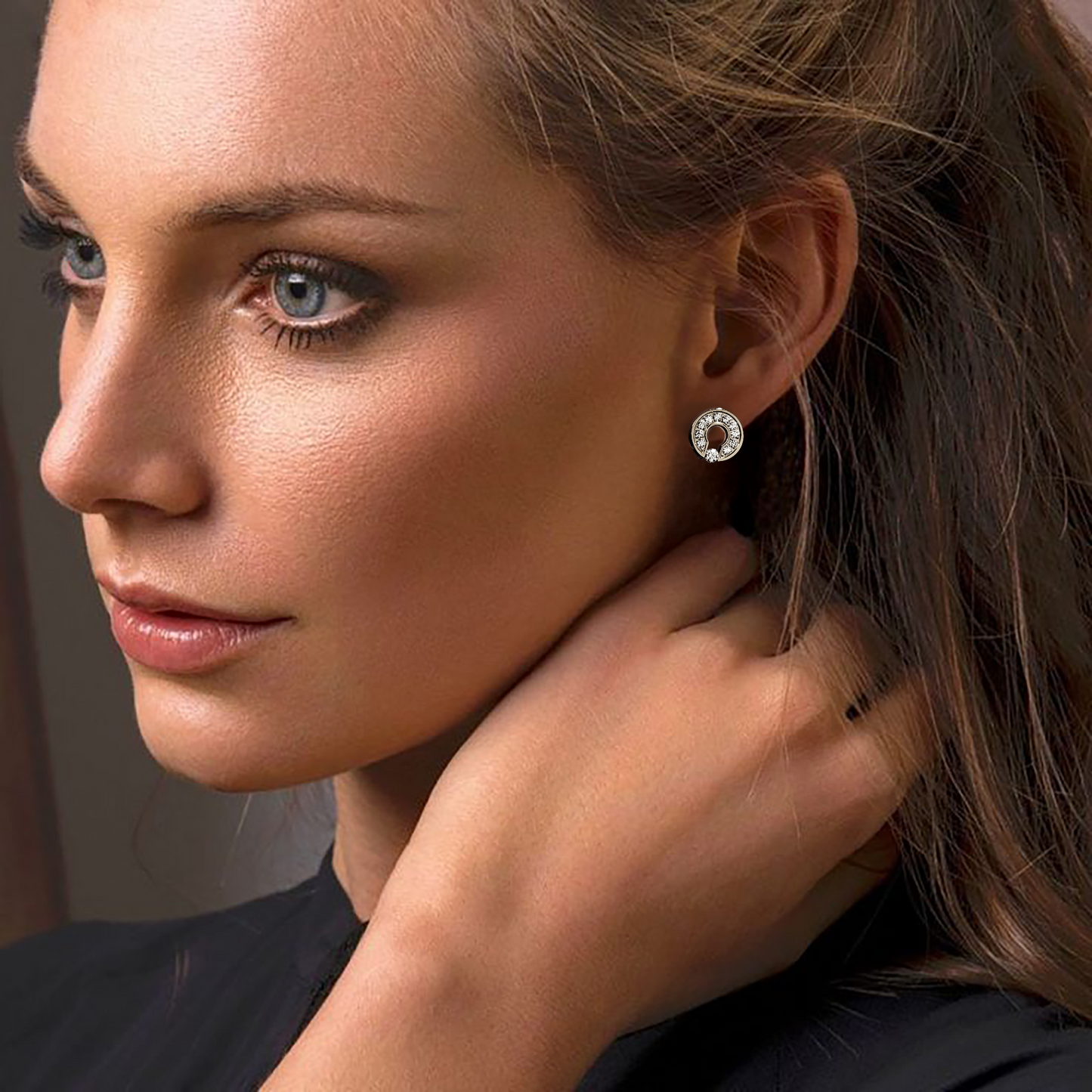 ER118W B.Tiff Pavé Barrel Earrings