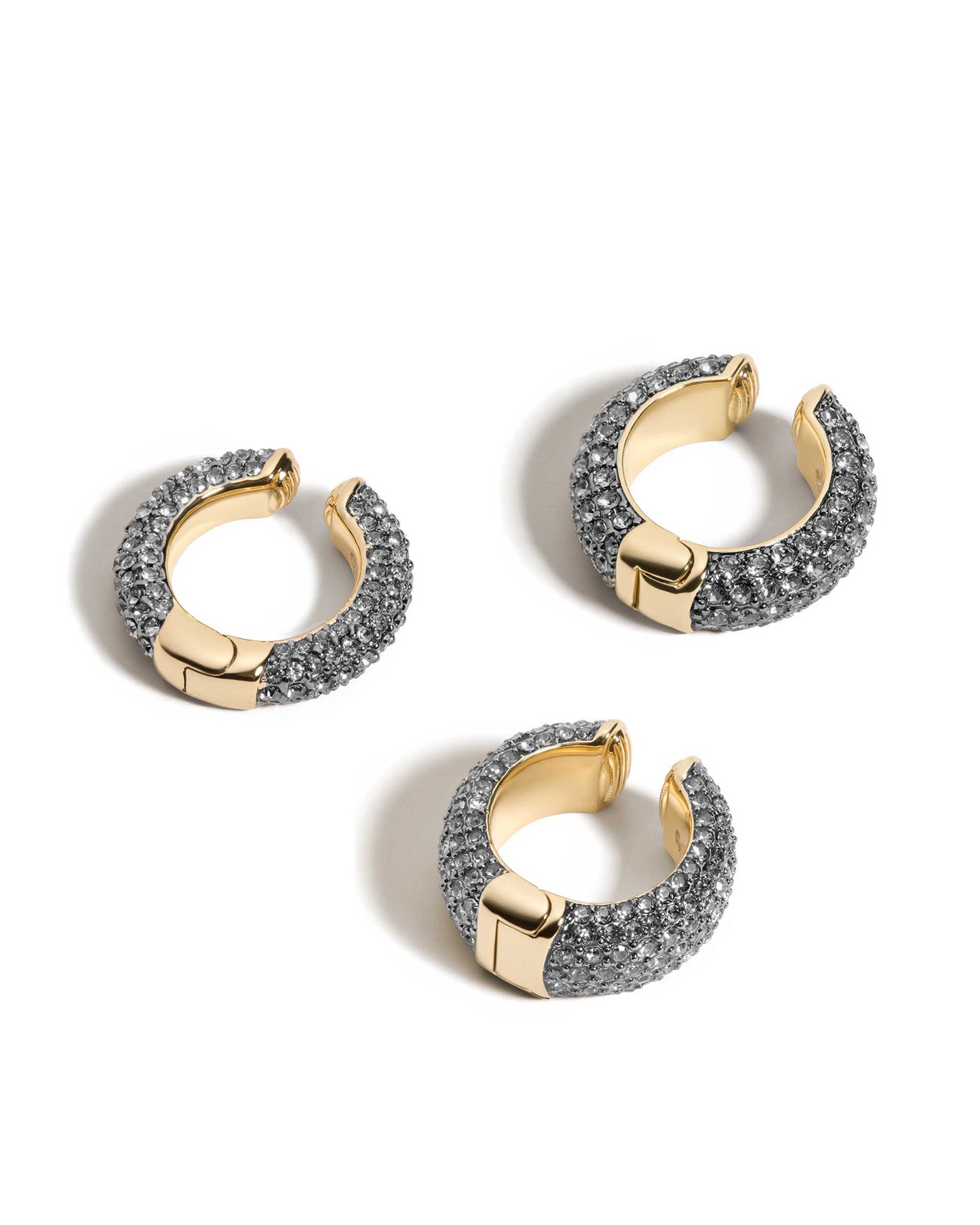 Eva Pavé Ear Cuff