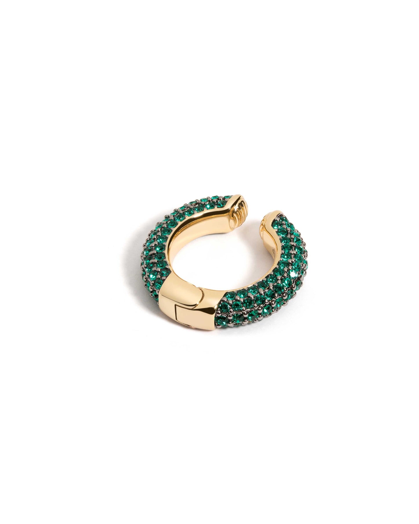 Eva Pavé Ear Cuff