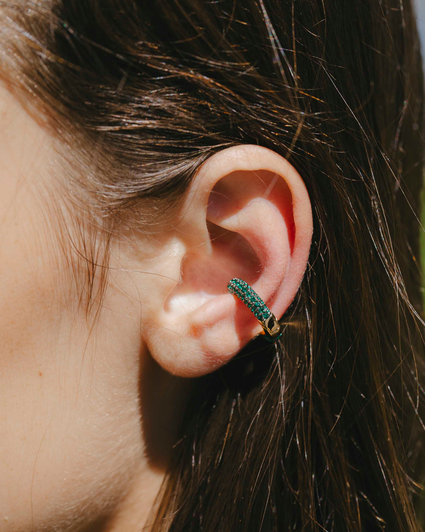 Eva Pavé Ear Cuff