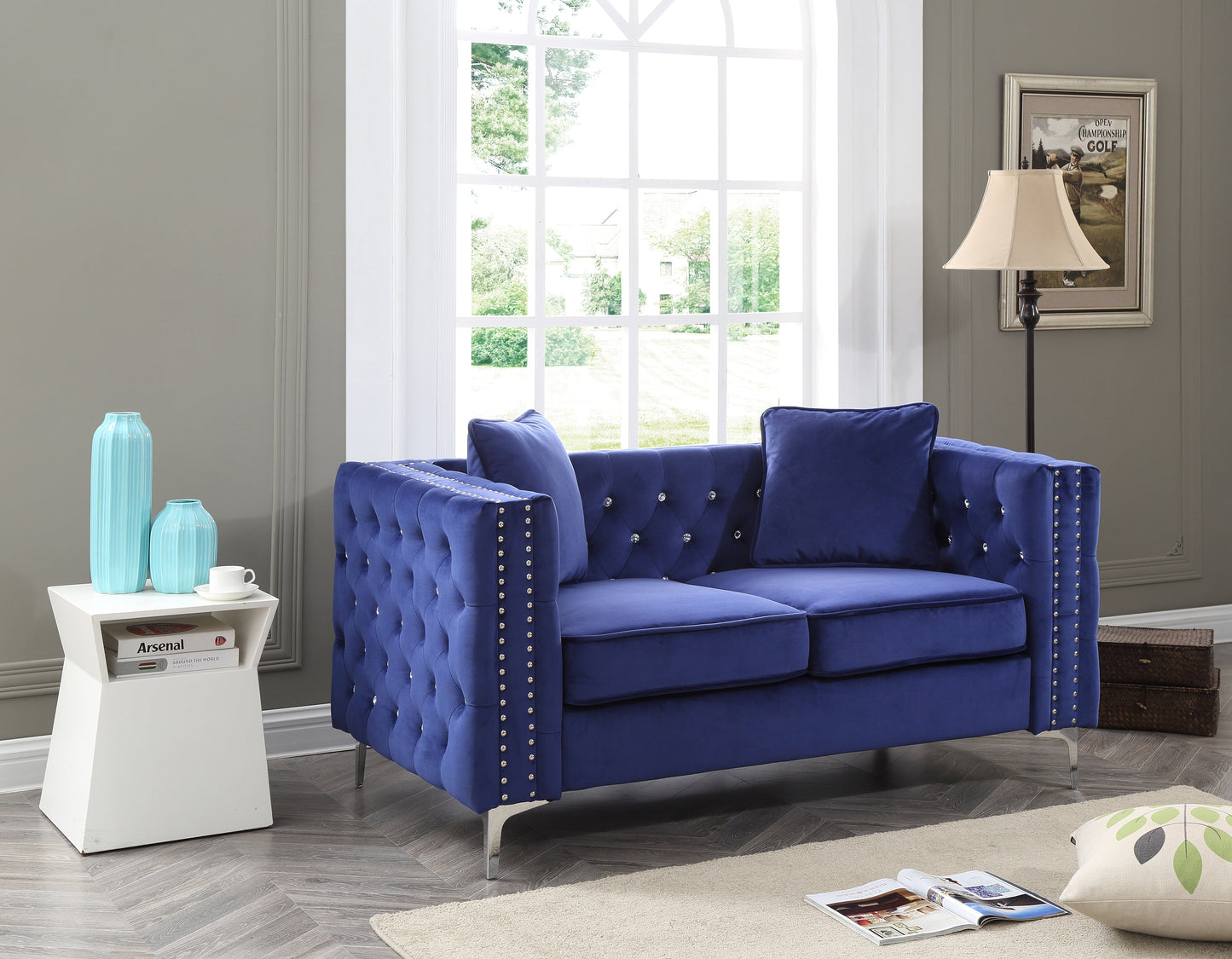 Chic Contemporary Loveseat