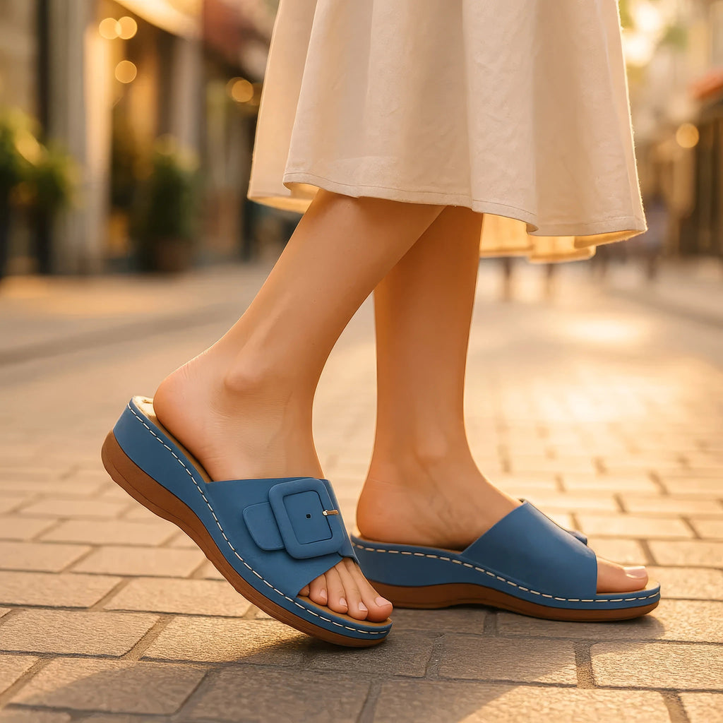 Sandales plates Hamden vertes à boucles pour femme