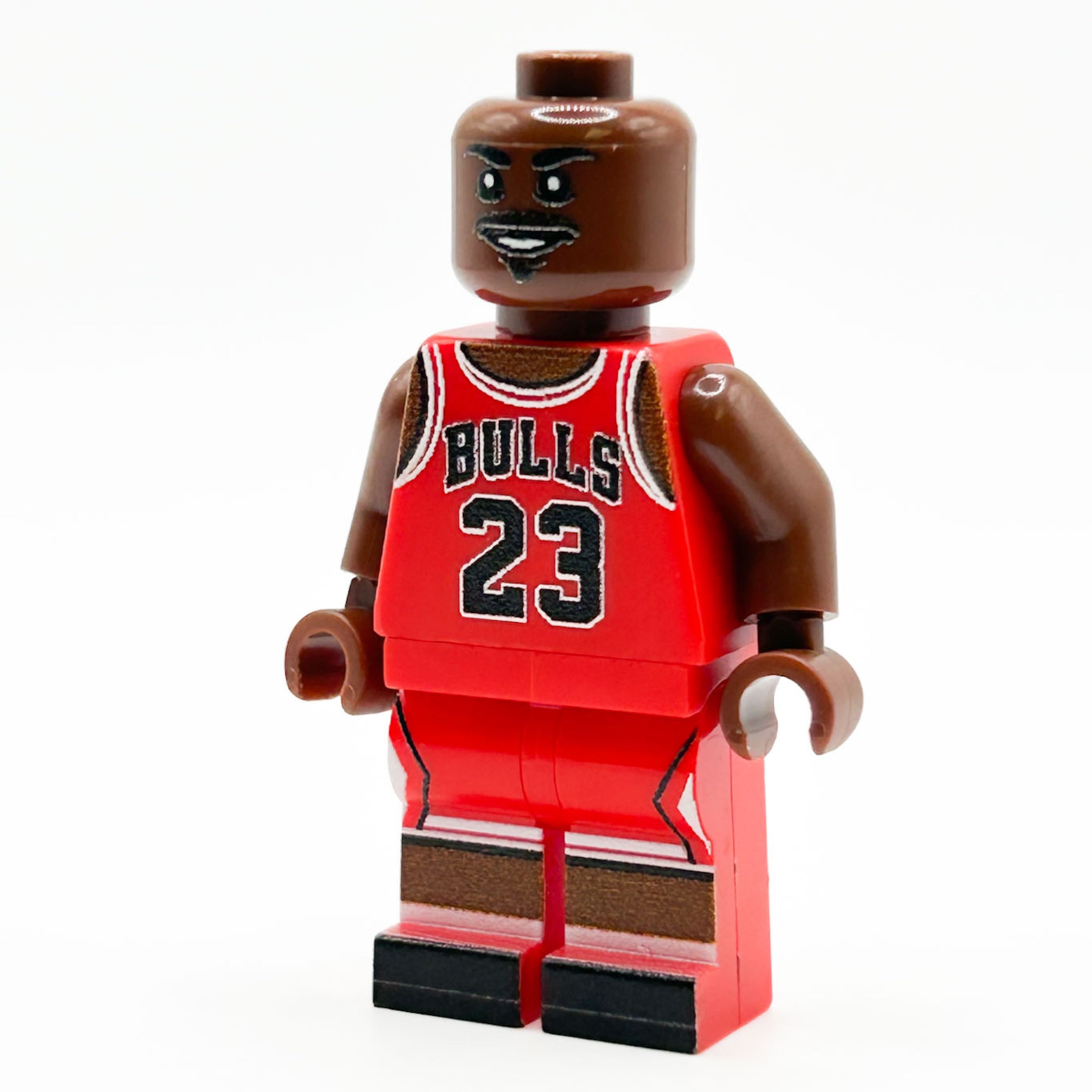 MJ #23 (Maillot rouge) Figurine de joueur de basket-ball