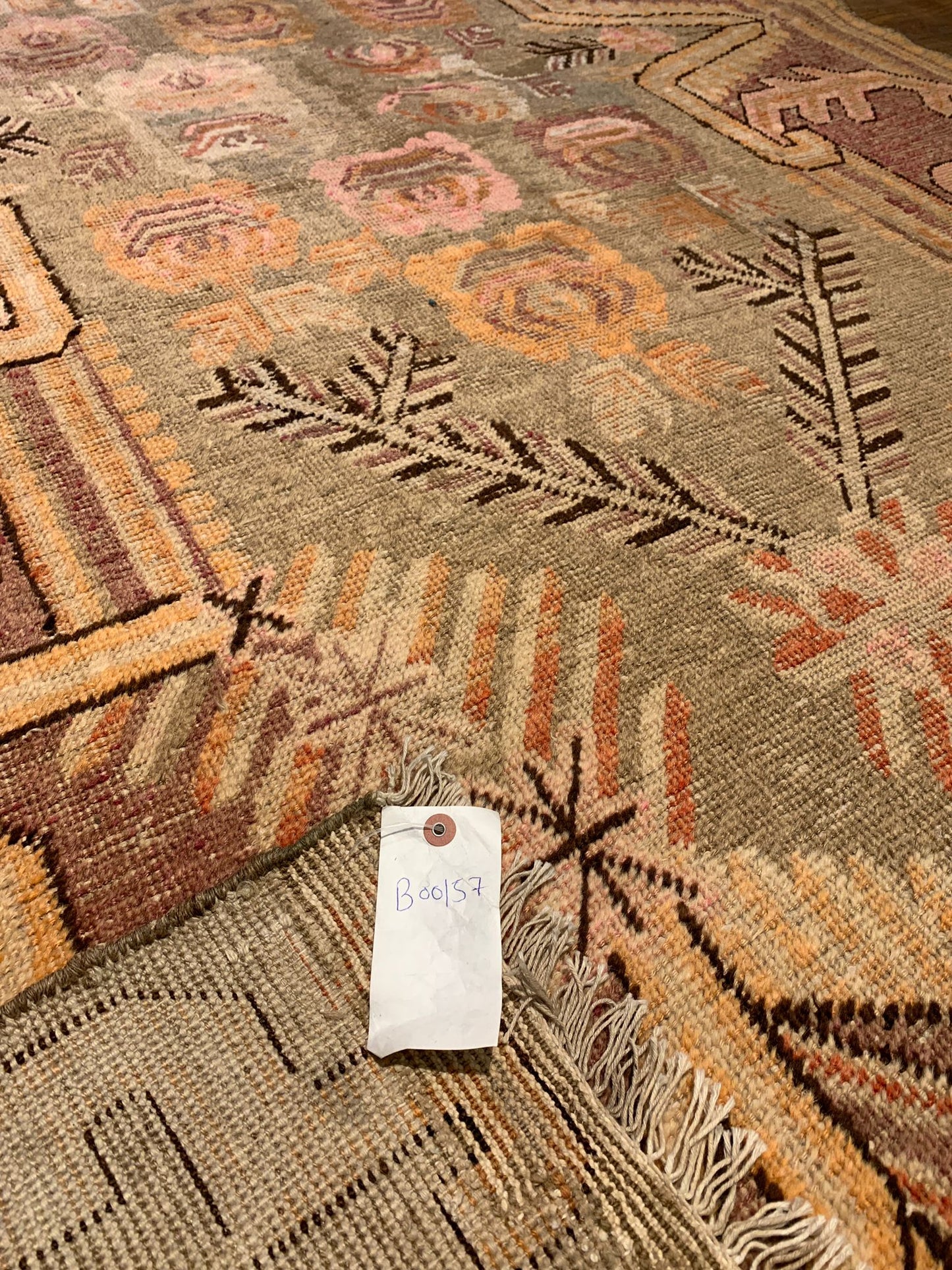 Antique Khotan Samarkand Rug, circa 1910's, size 5' 1" x 8' 4"