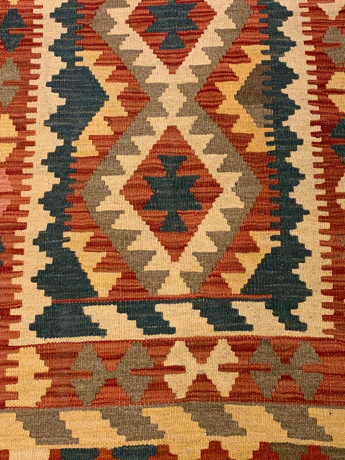 Afghan Kilim Handwoven flatweave Rug – size 4' 10" x 6' 2"
