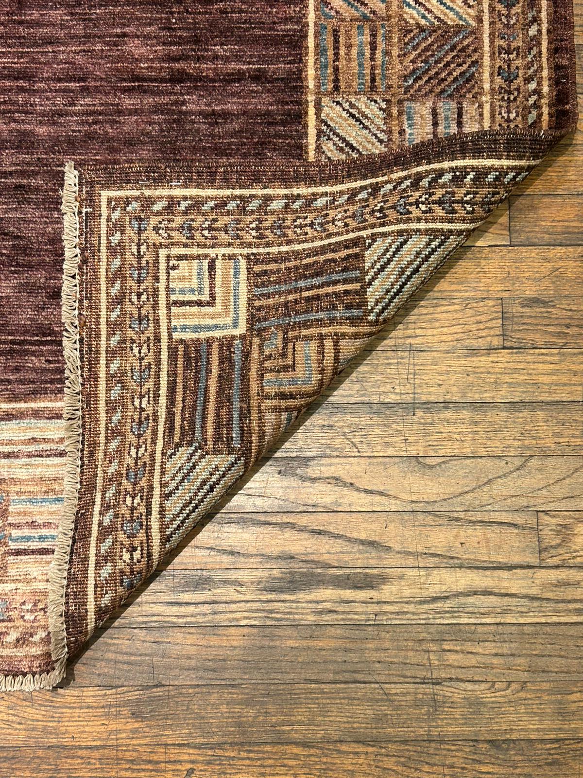 Hand-Knotted Sultanabad Vegetable-Dyed Wool Rug, 5" x 6' 5"
