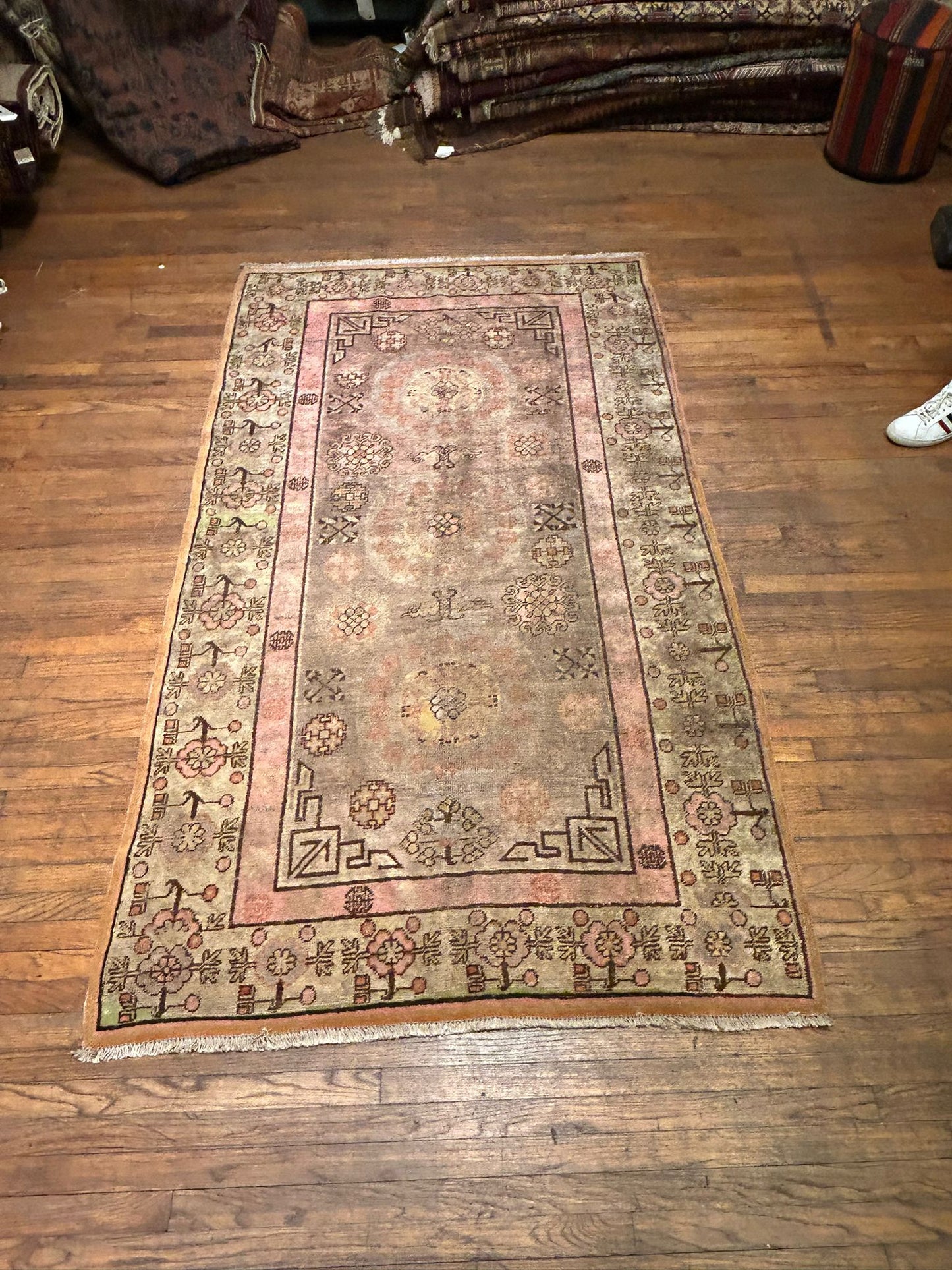 Antique Khotan Samarkand Rug, circa 1910's, size 4' 5" x 8"