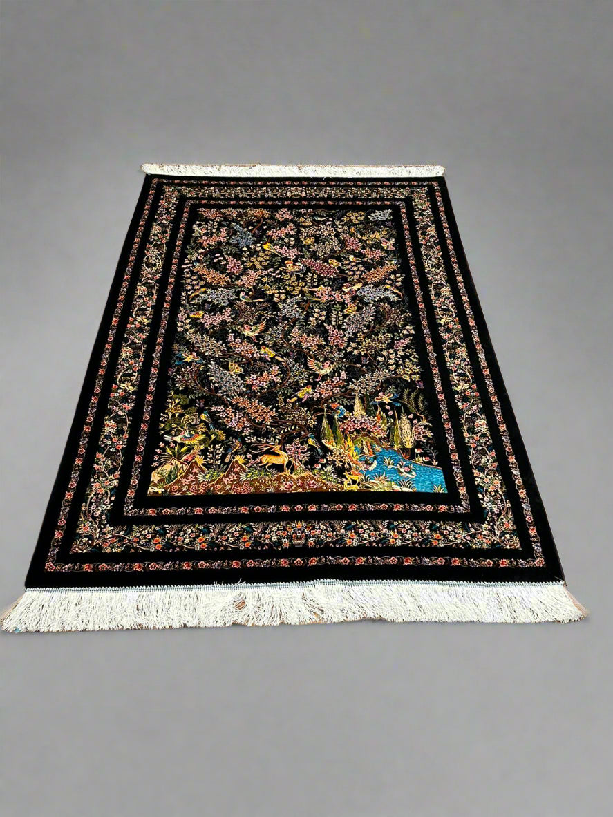 Exquisite 100% Silk Persian Design Rug – Elegant and Luxurious, size 4" x 6" (H)