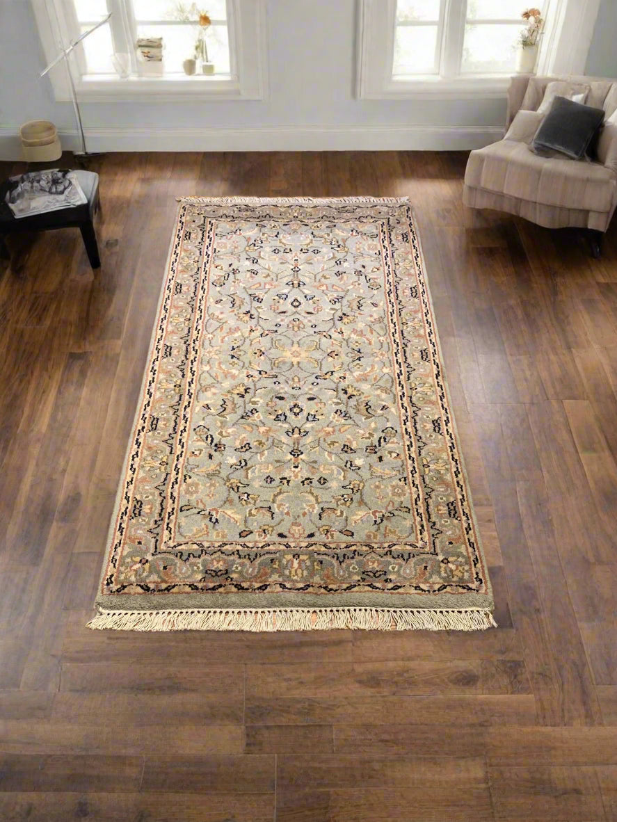 Sultanabad 100% wool Hand Made Rug - size 2' 4" x 4' 6" (P)