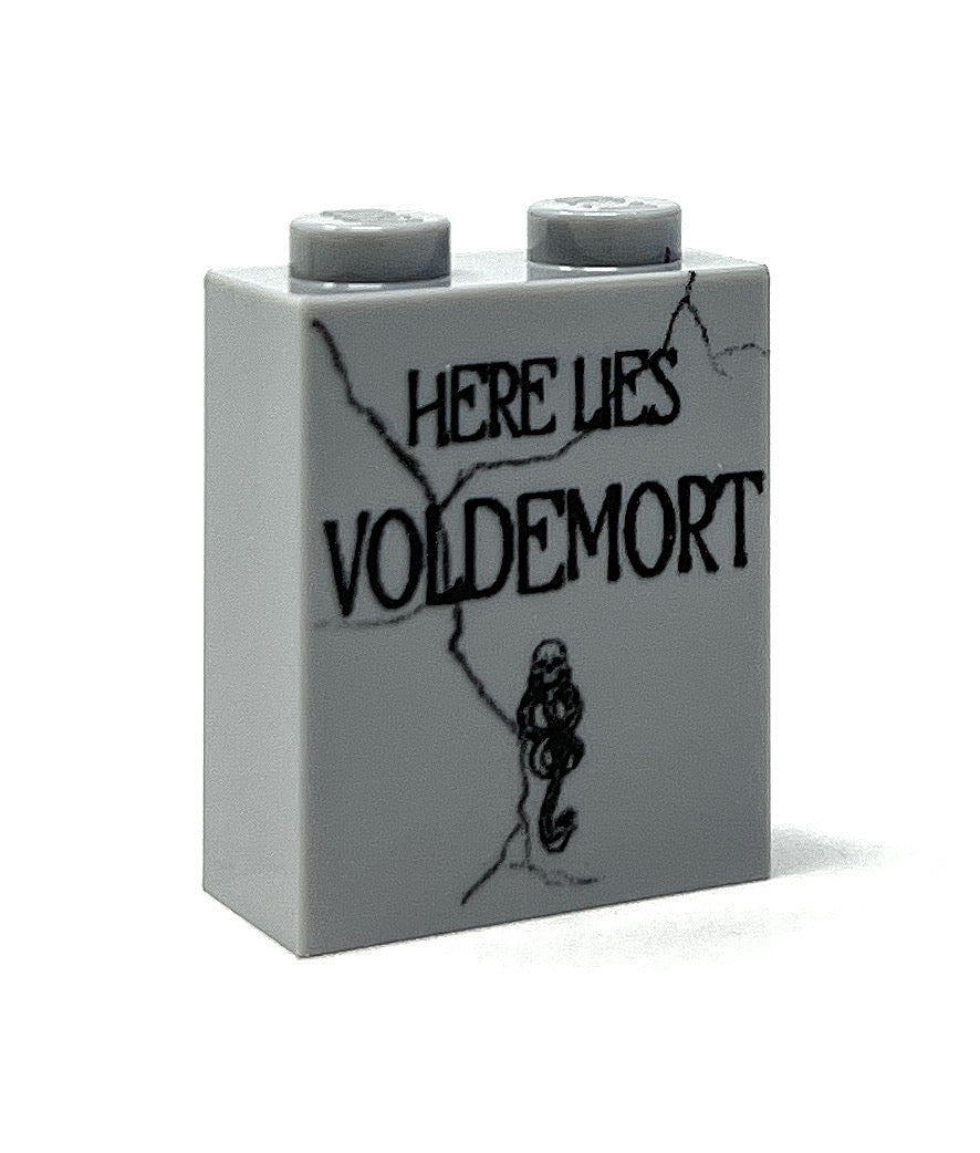 Pierre tombale de Voldemort (Halloween) (brique 1x2x2) fabriquée à l'aide de pièces LEGO