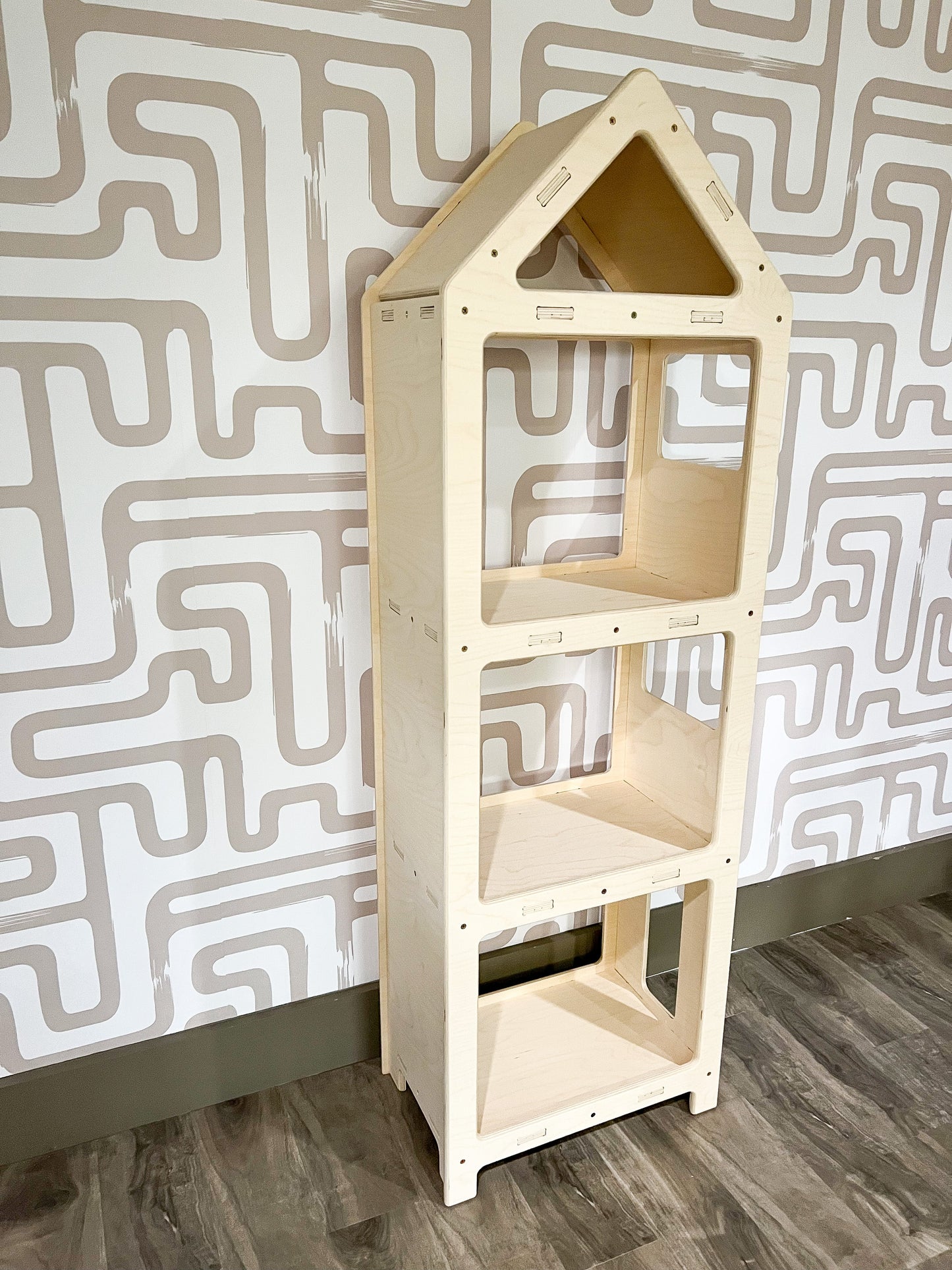 DOLLY- House Bookshelf