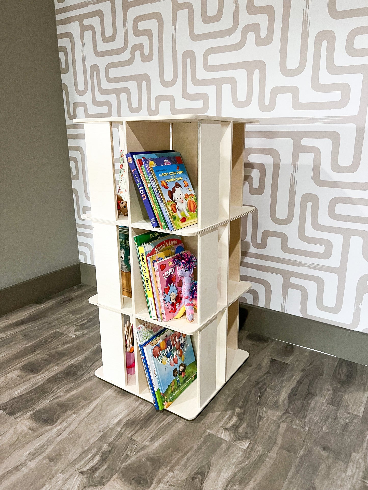 LAZY SUZAN- Rotating Bookshelf