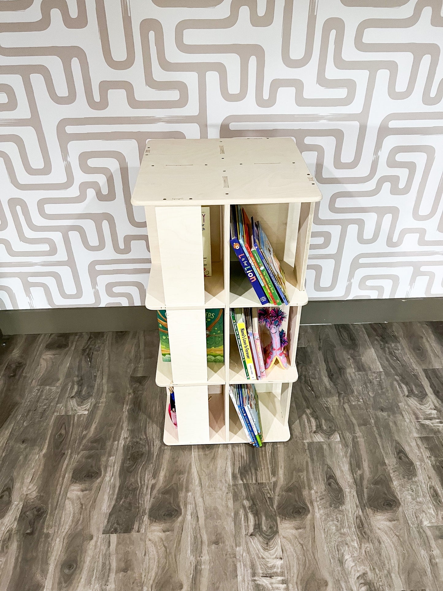 LAZY SUZAN- Rotating Bookshelf