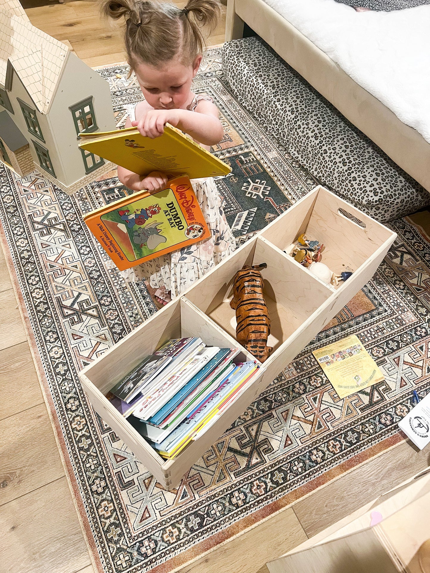 VAL- Book Bin