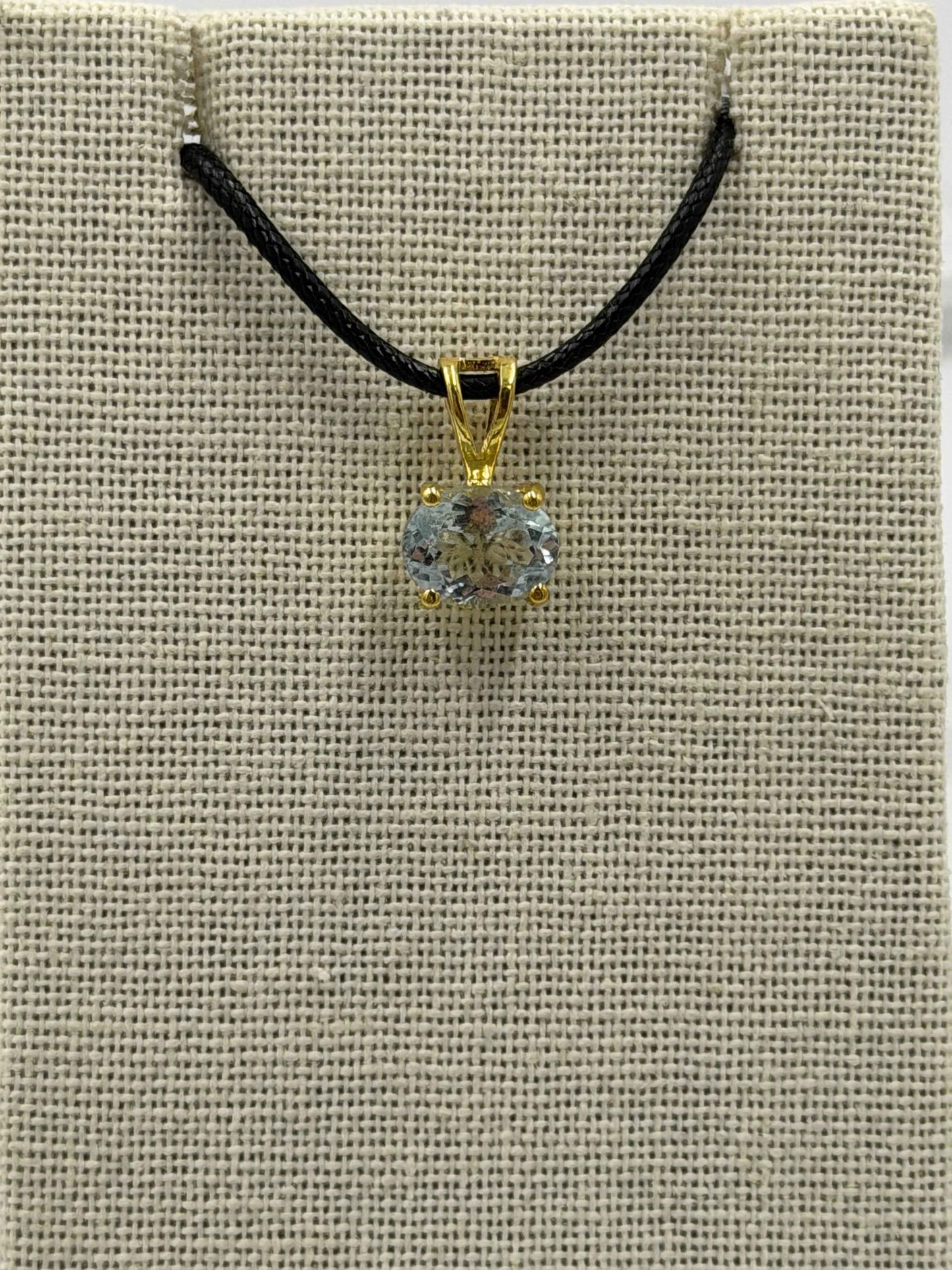 Gold Vermeil Horizon Oval Aquamarine Pendant