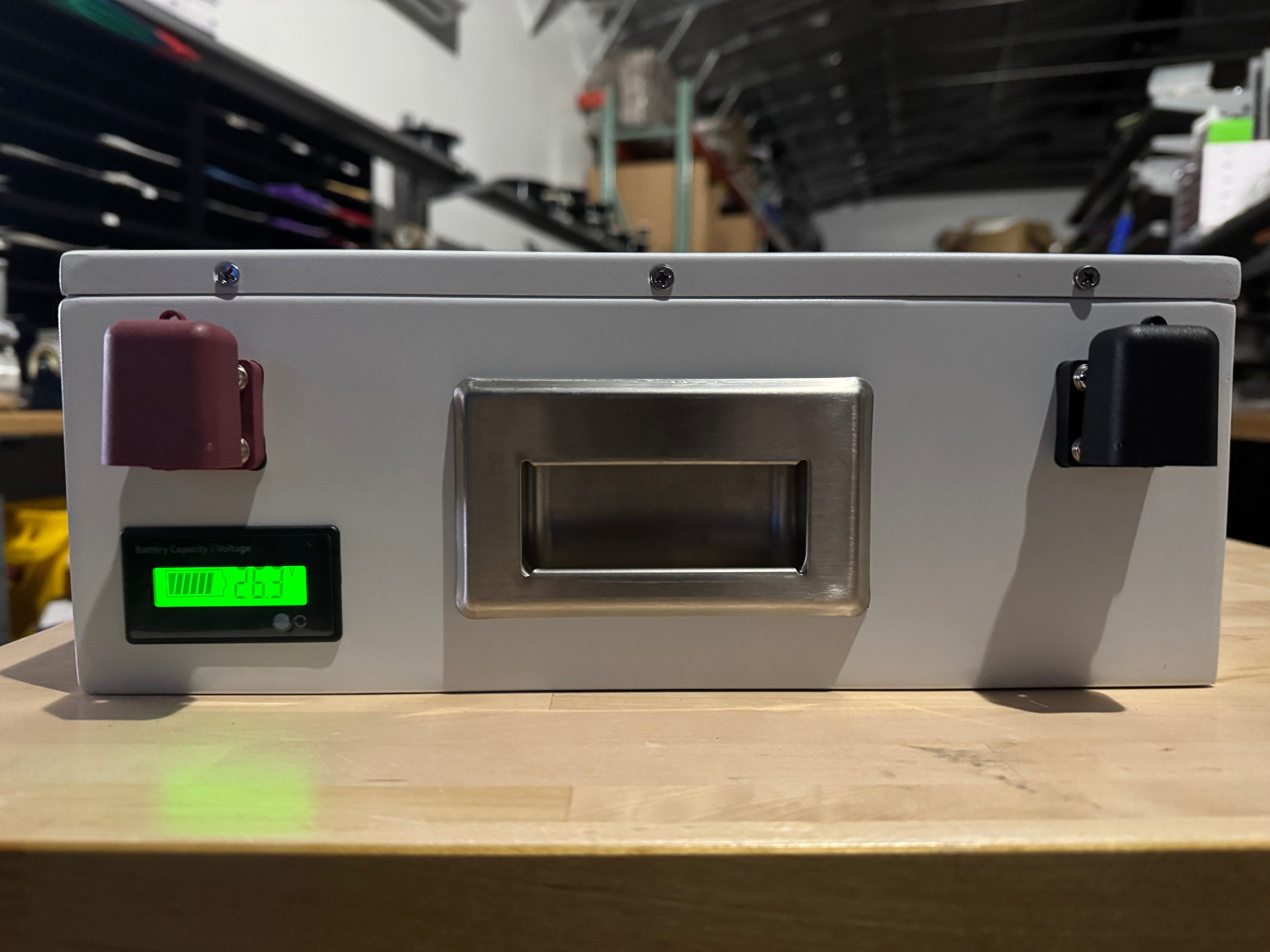 Batterie LiFePO4 24 V 100 Ah avec équilibrage actif et BMS 100 A