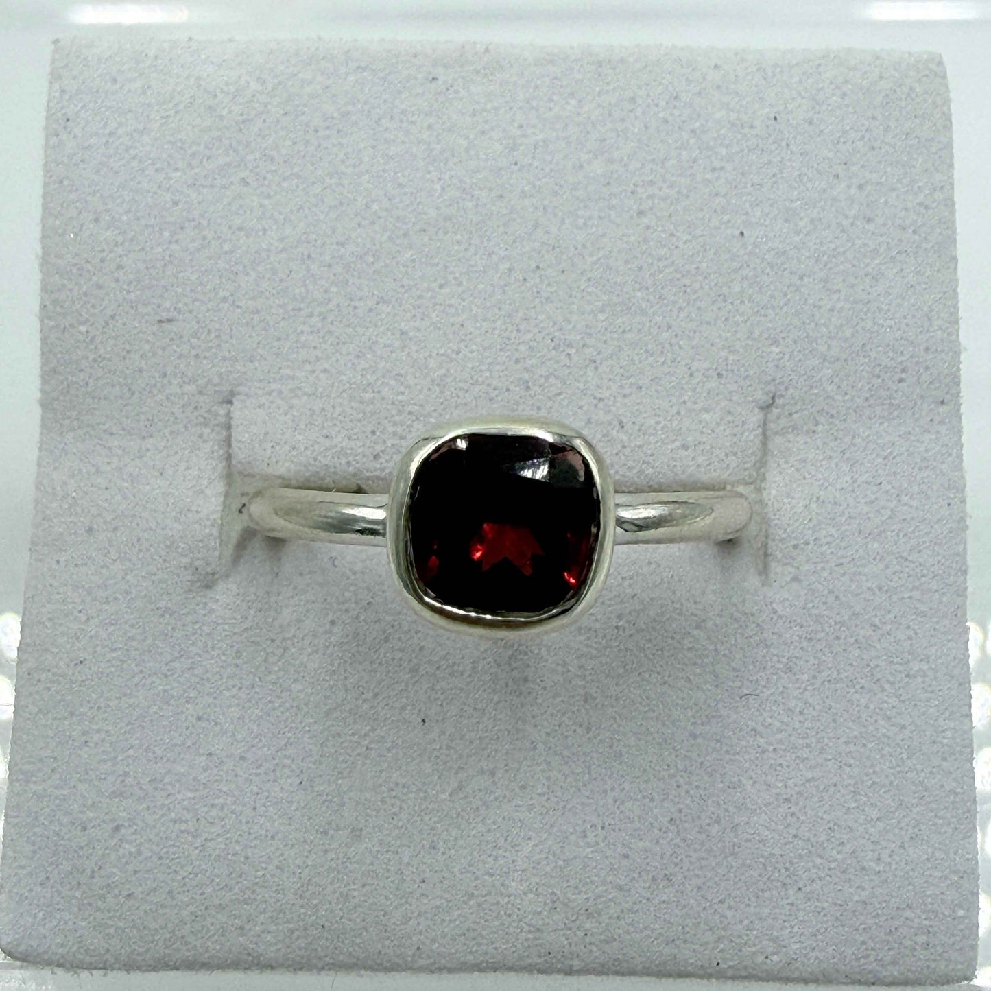 Sterling Silver Cushion-Cut Garnet Ring – Size 5 – Passion, Strength & Grounding