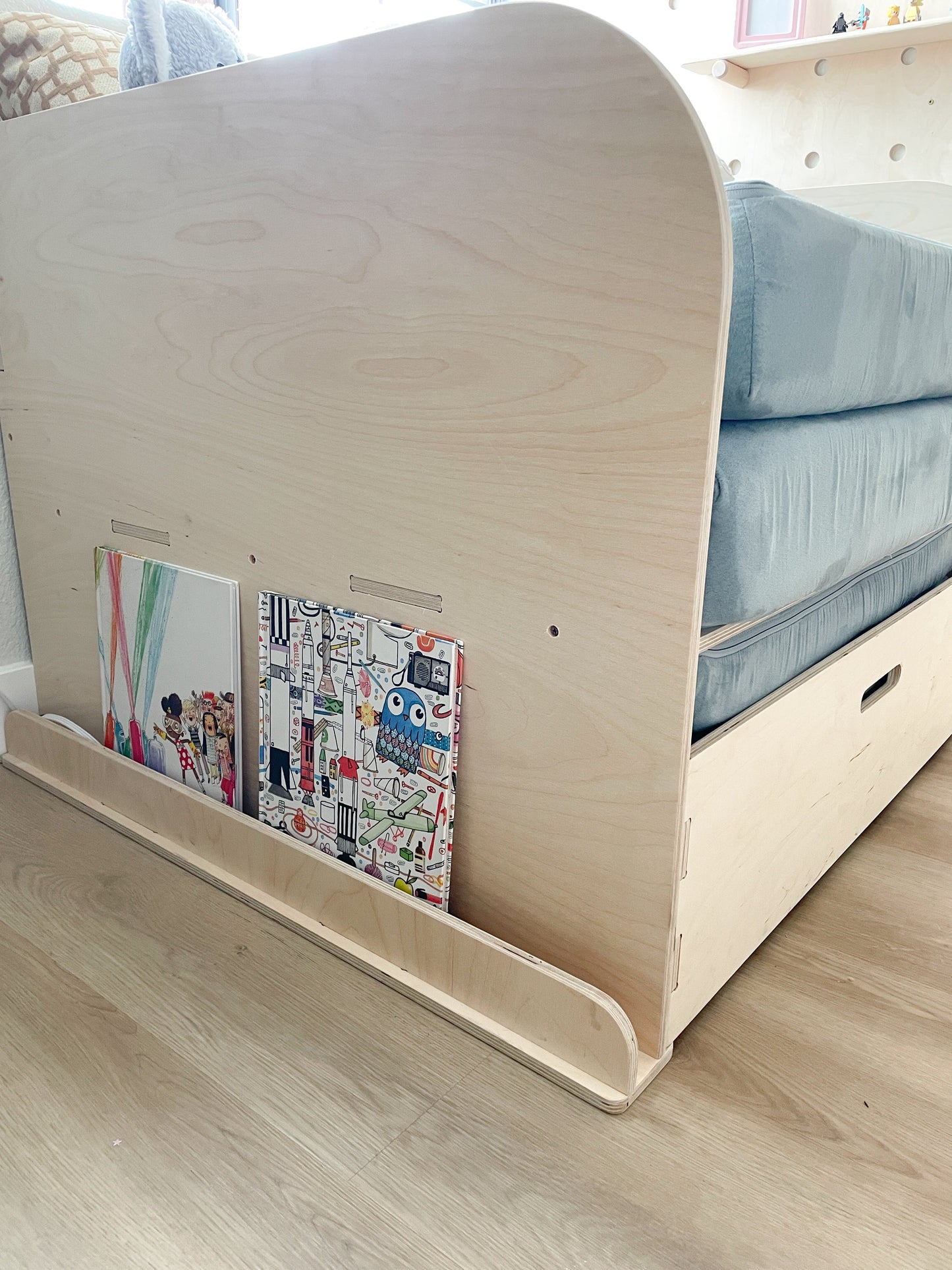 NICOLE- Play Cushion Daybed with Storage