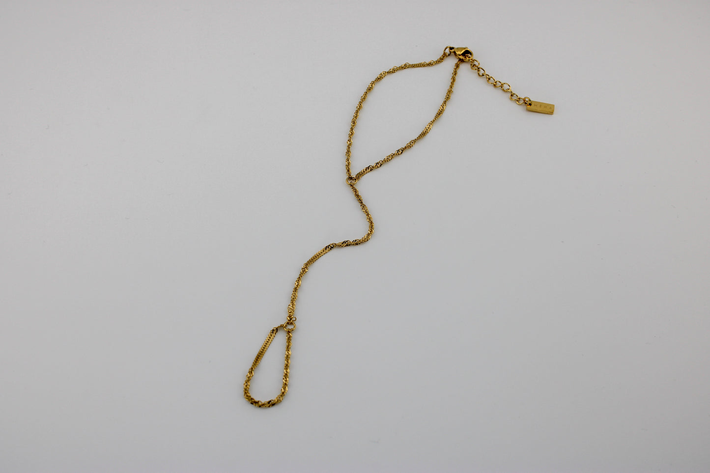 Twist Hand Chain