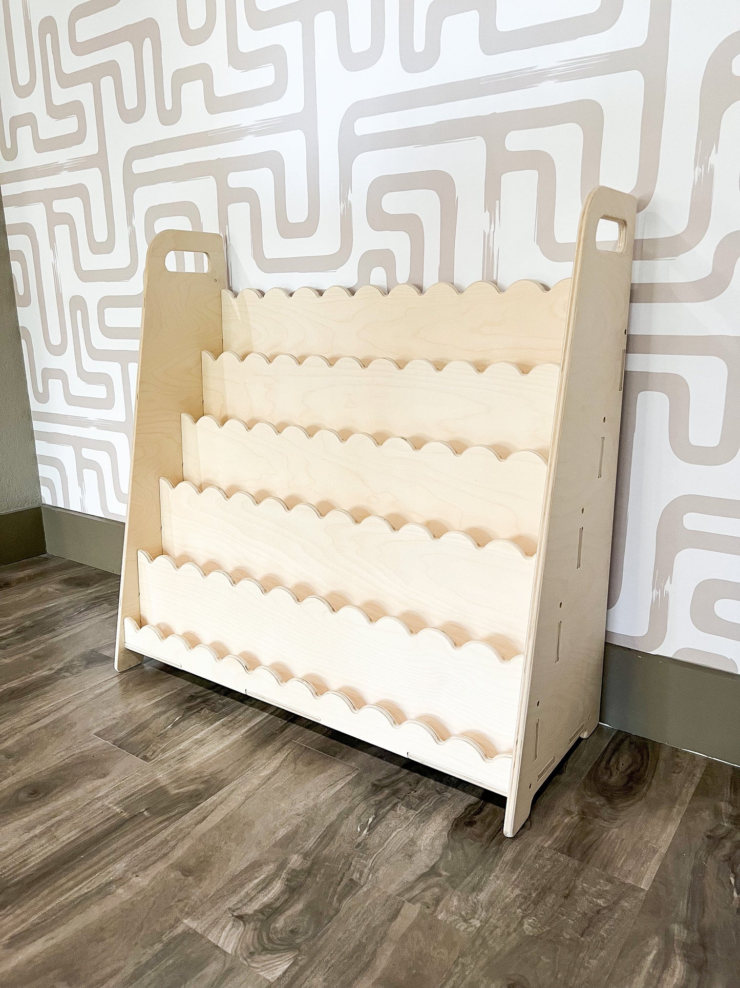 RAY+ROY- Scalloped Toy Shelf + Bookshelf