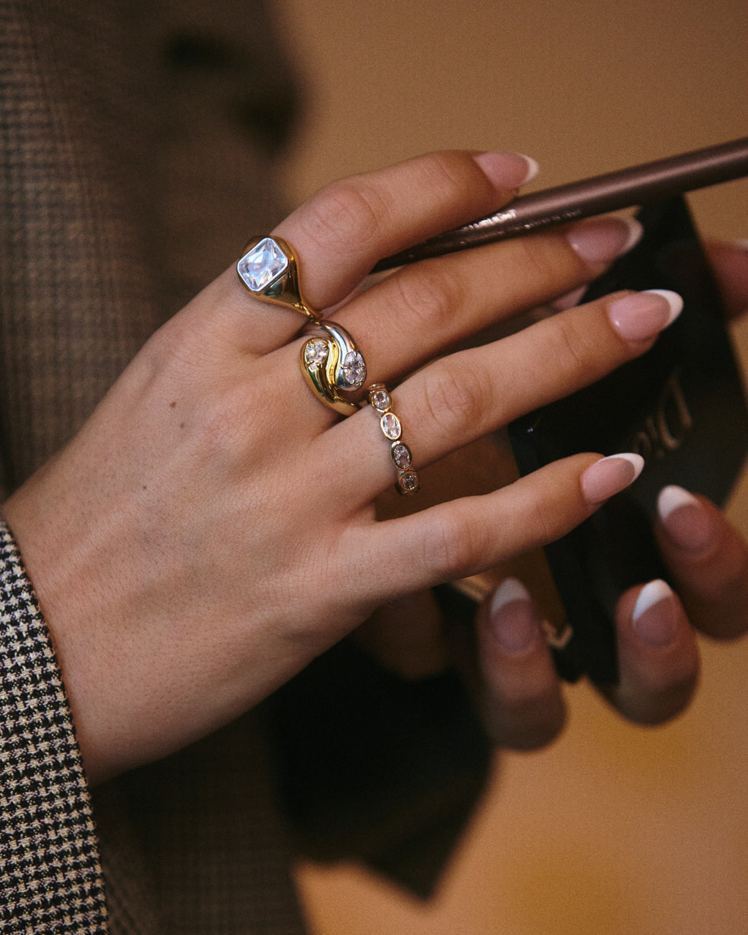 The Palais Eternity Ring- Silver