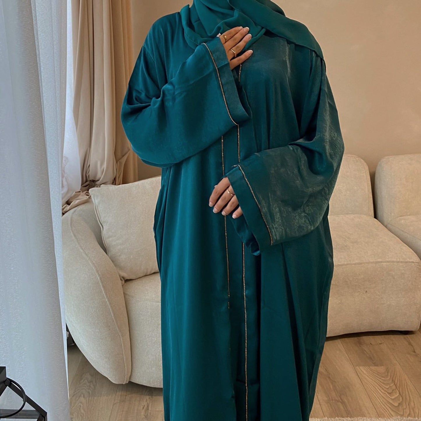 Solid Colour Trimmed Abaya Cardigan 2-Piece Set (MOA055)