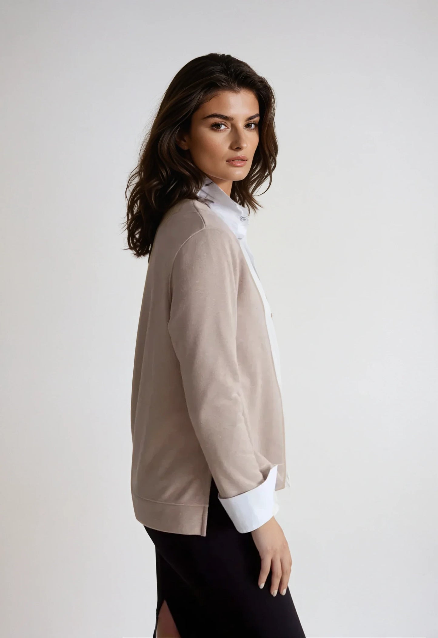 Power Vee 'Sweater' Sweatshirt - Camel