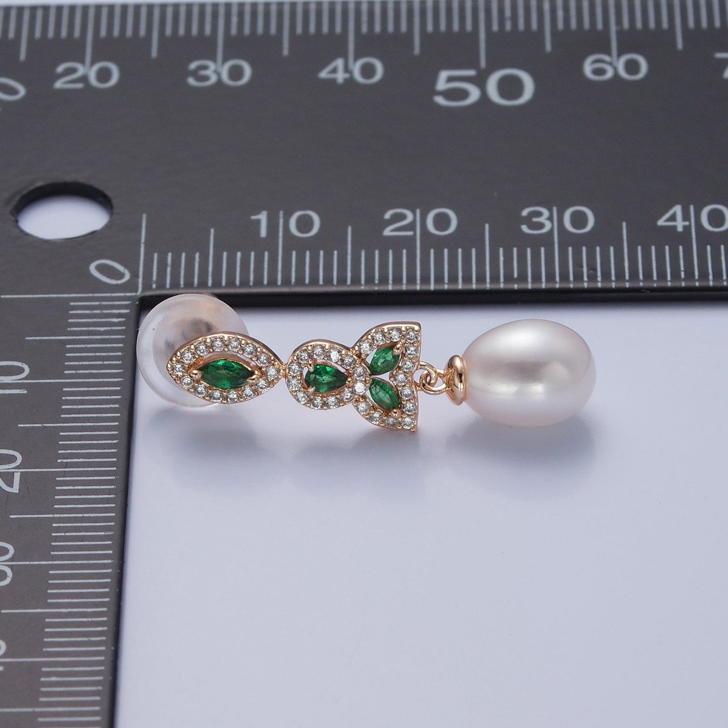 Dangle White Pearl Stud Earring with Gold Green Pave Flower for Wedding Jewelry T-532