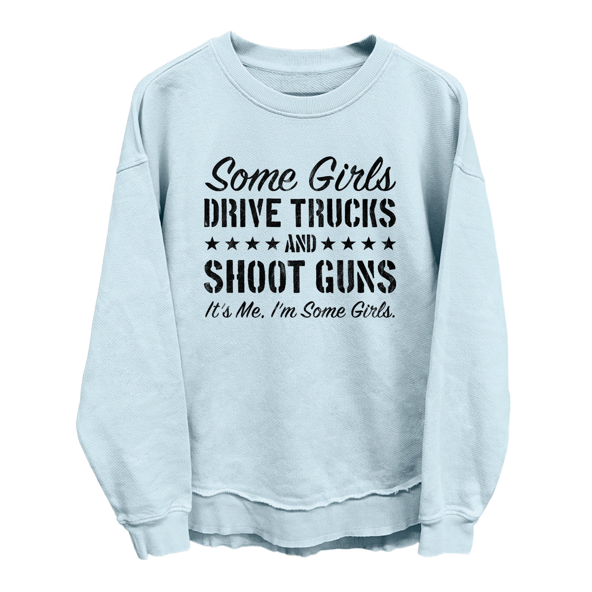 トラックを運転して銃を撃つ女の子もいる