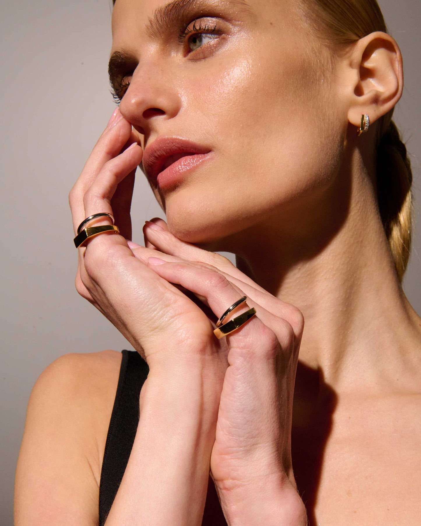 Tina Signet Pinky Ring