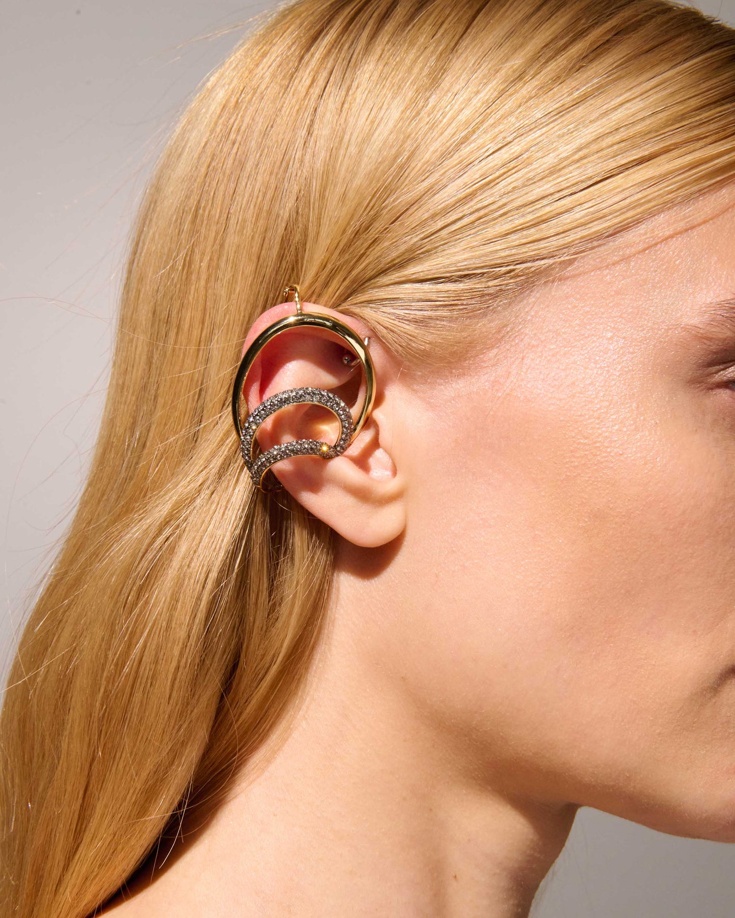 Raisa Pavé Ear Crown
