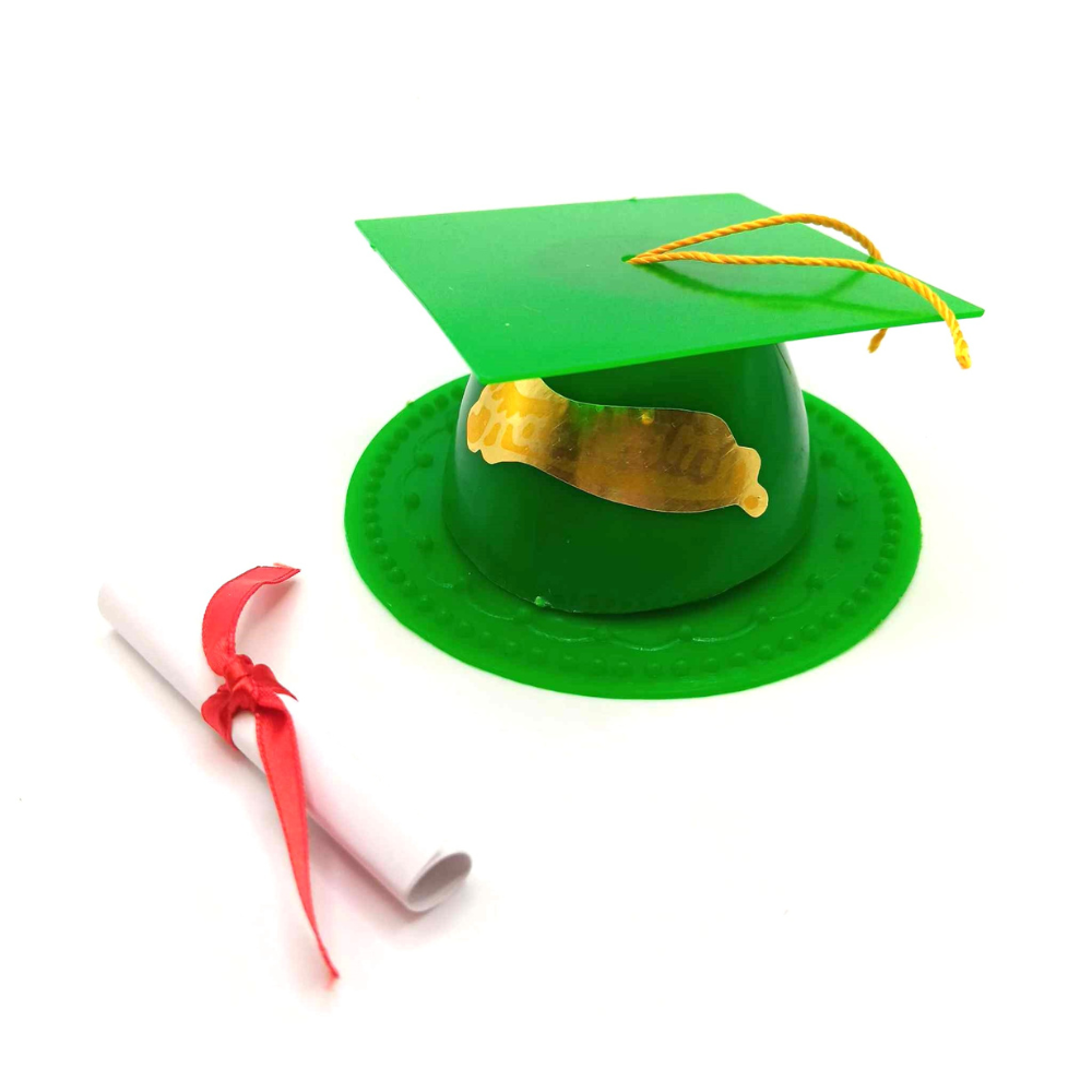 Dessus de gâteau de remise de diplôme 3,5" avec diplôme (plusieurs couleurs disponibles)