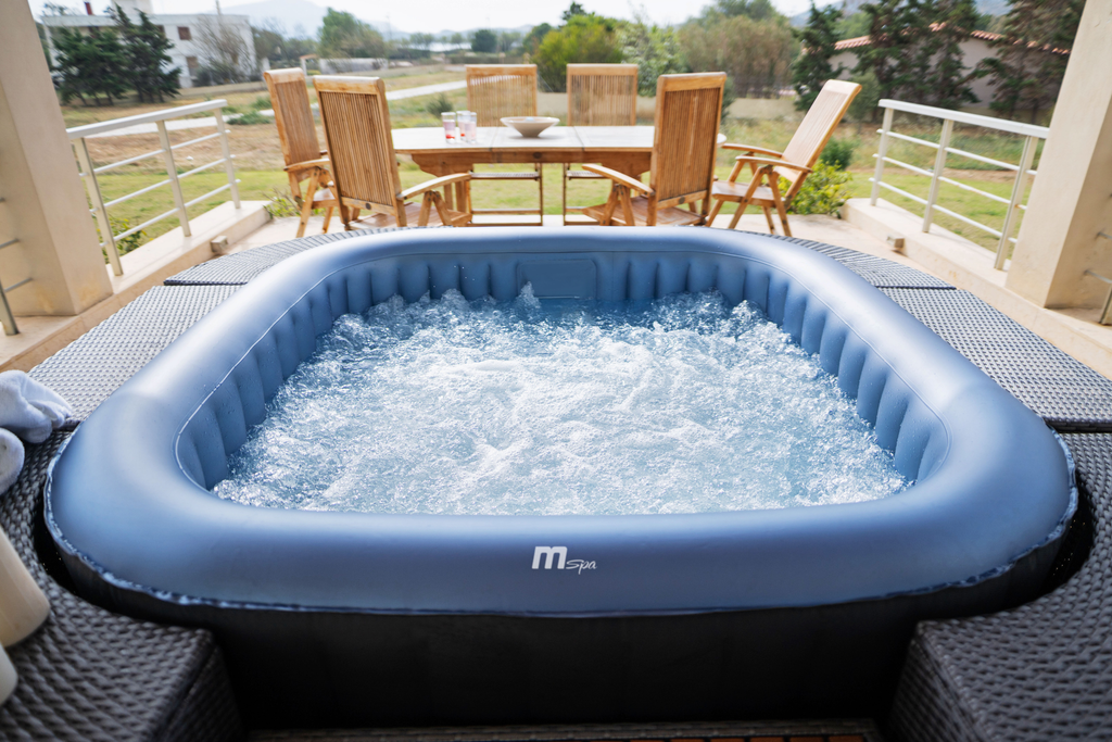 MSPA | TEKAPO | Comfort Series | Inflatable Hot Tub & Spa | Metallic Blue | Upto 6 Person