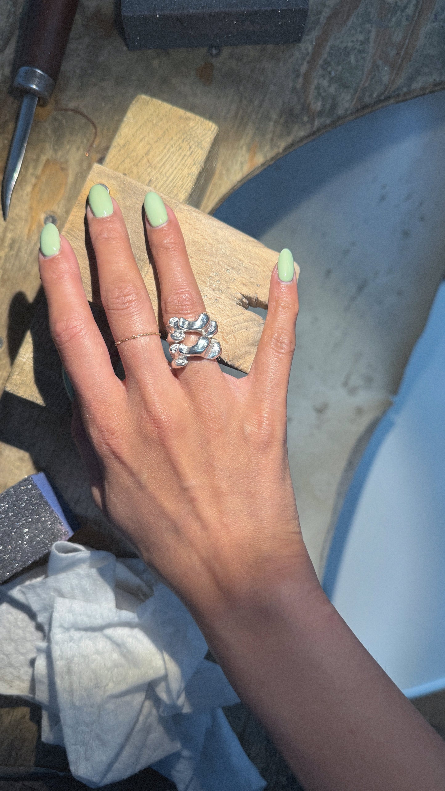 Tide ring