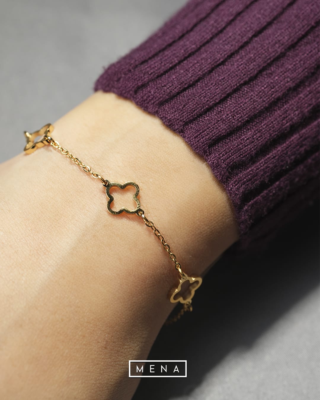 Minimal Clover Bracelet
