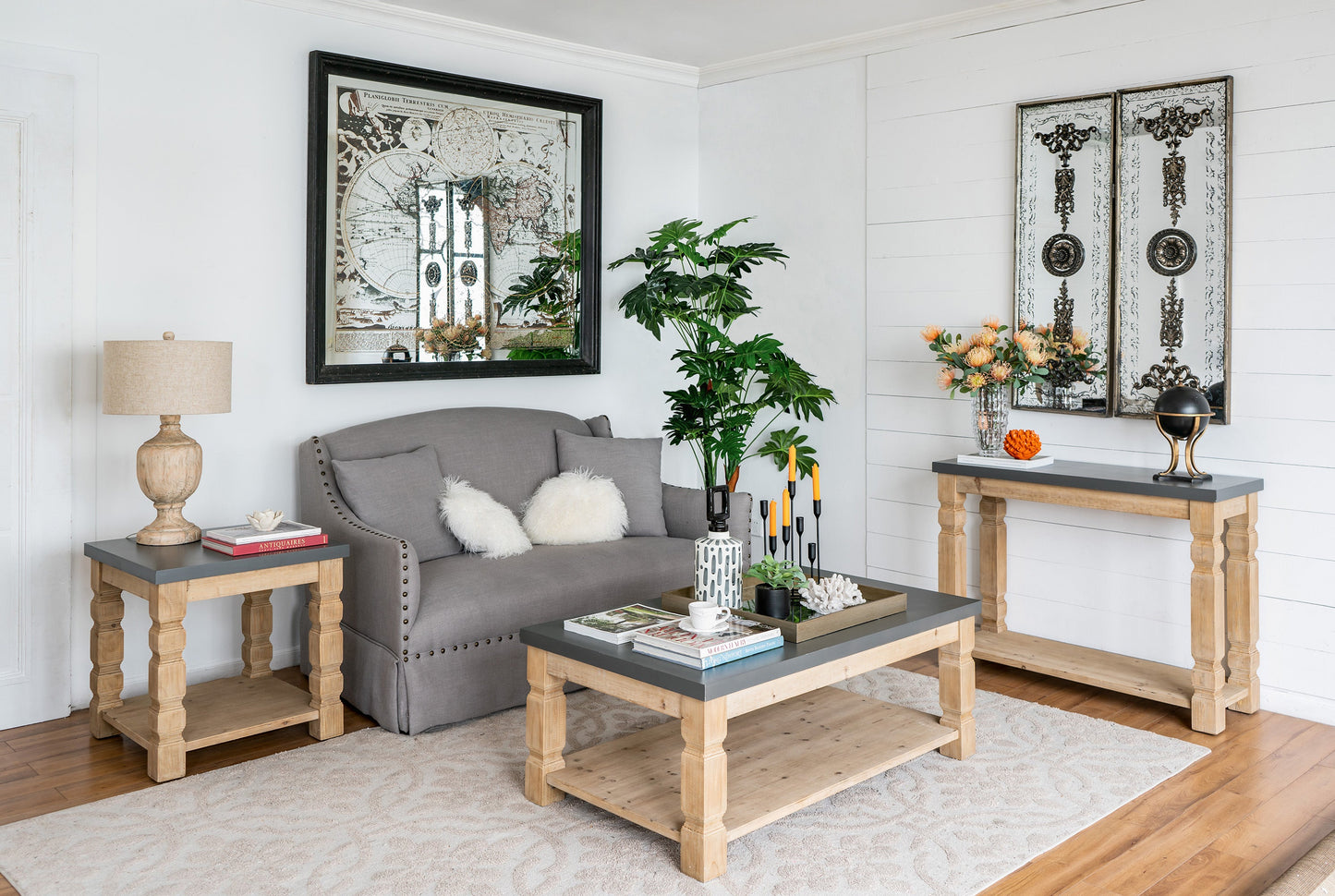 42x15.7x31" Console Table