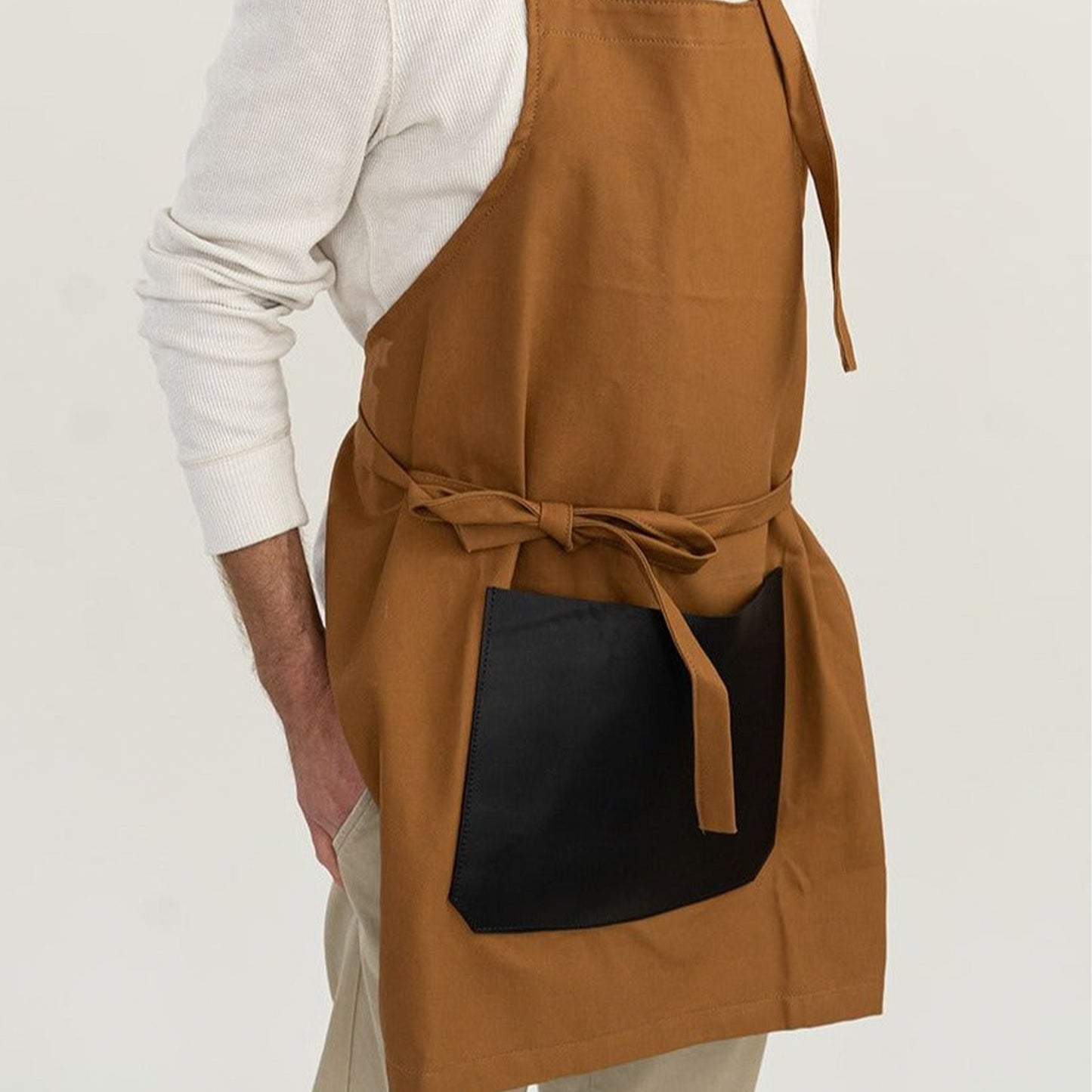 Riveter Made Apron | Tobacco + Black Leather