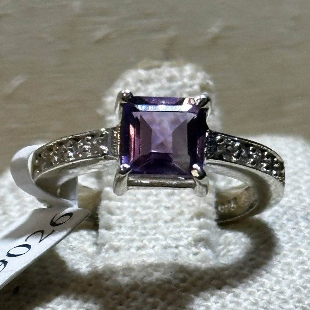 Amethyst Ring Size 5 (02.9026)