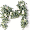 Guirlande d'eucalyptus artificielle avec fausses roses et gypsophile, verdure florale artificielle