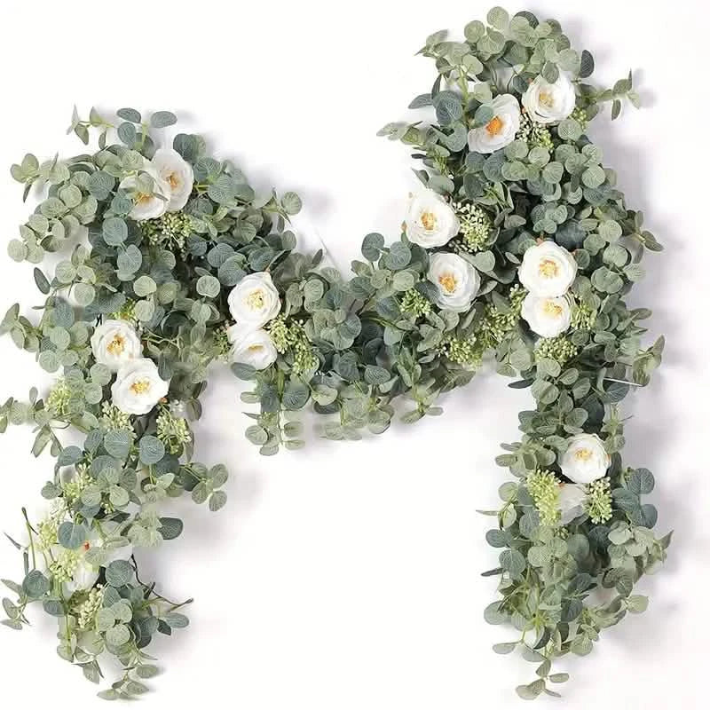 Guirlande d'eucalyptus artificielle avec fausses roses et gypsophile, verdure florale artificielle