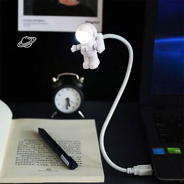 Veilleuse LED Astronaut Liseur