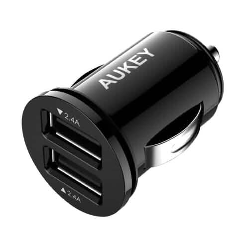 Aukey ユニバーサルTrue AiPOWER 24W 4.8A デュアルポート車載充電器（リファービッシュ品）