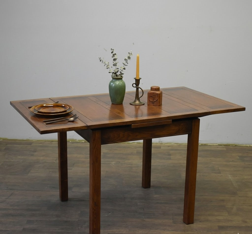 Mission Oak Kitchen Table with 2 Leaves - 2 Stain Options