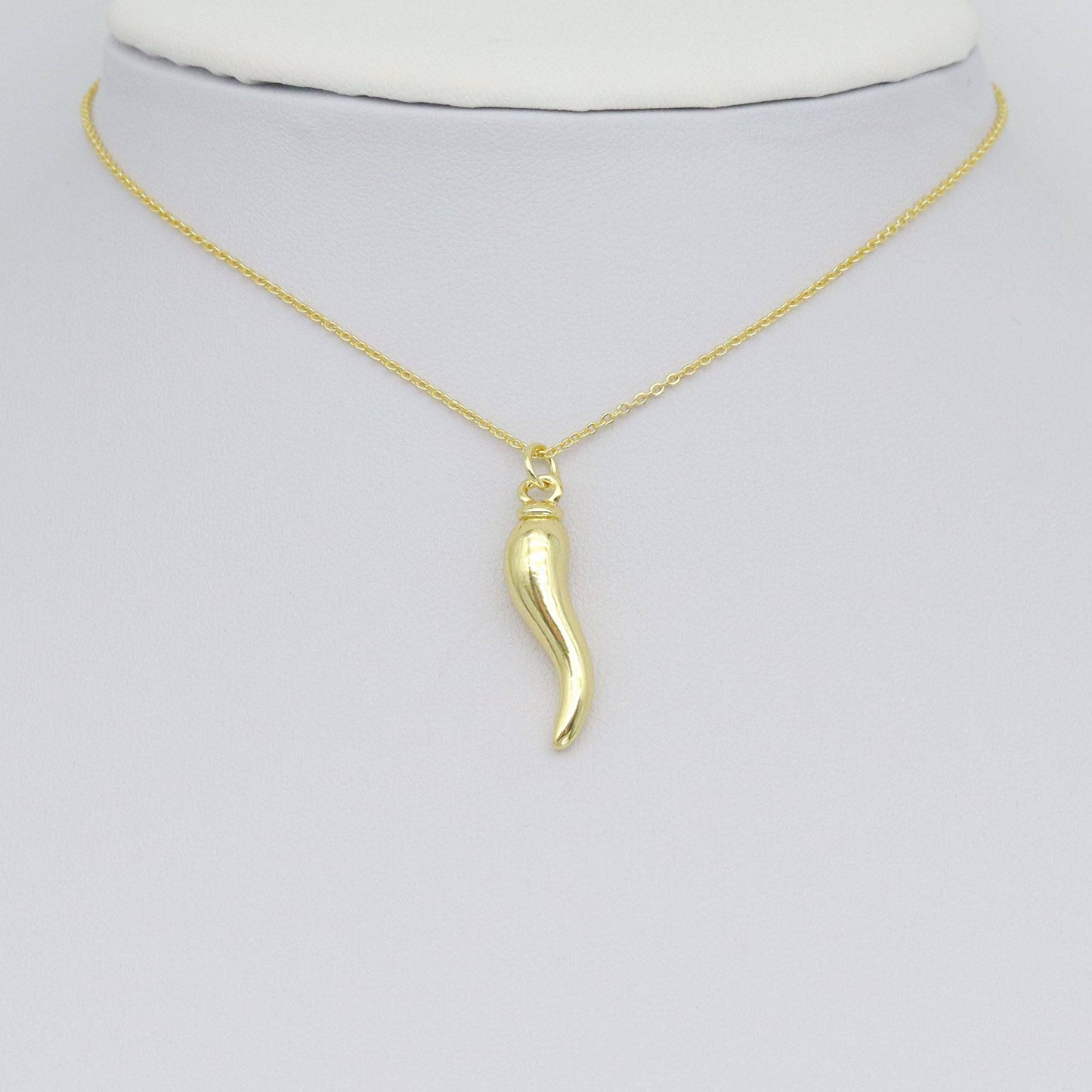 Gold Chili Shape Charm Pendant, Sku#LK1063